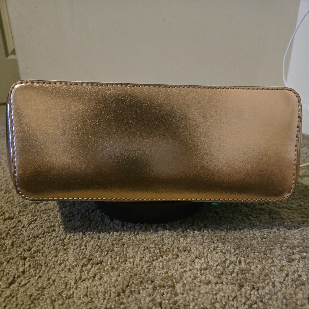 NWT Michael Kors Charlotte Signature Logo Metallic Tote Bag - Picture 7 of 10